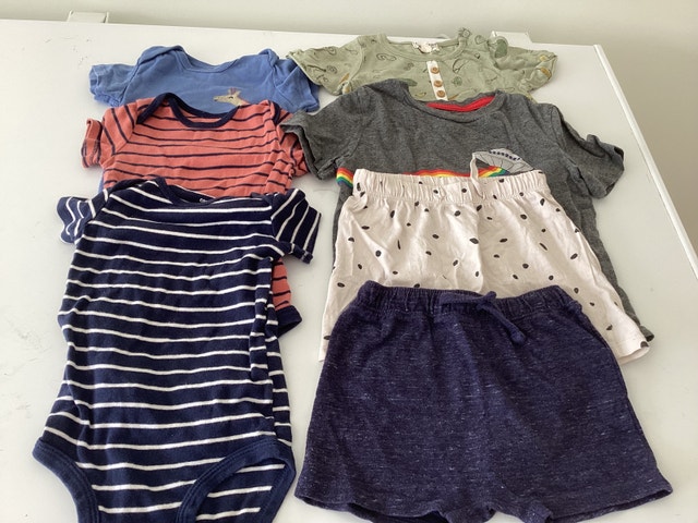 Kids clothes $2 each - photo 2