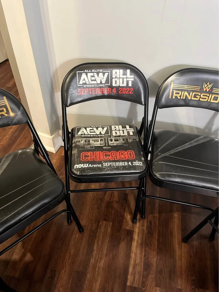 WWE/AEW Ringside chairs - photo 4