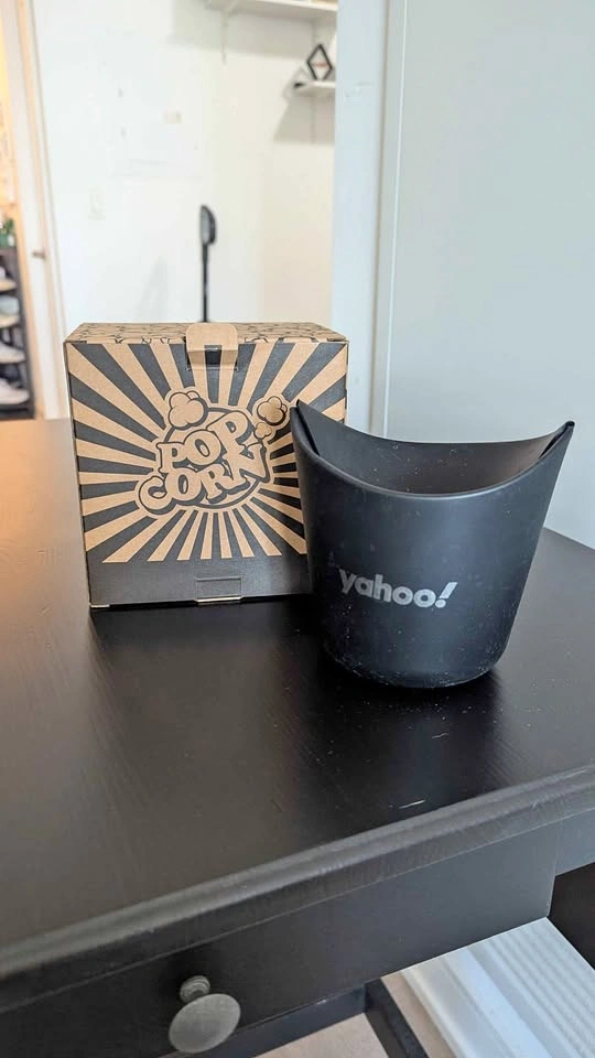 Silicone Popcorn Maker/Bowl