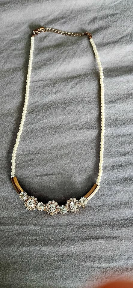 Pearl necklace