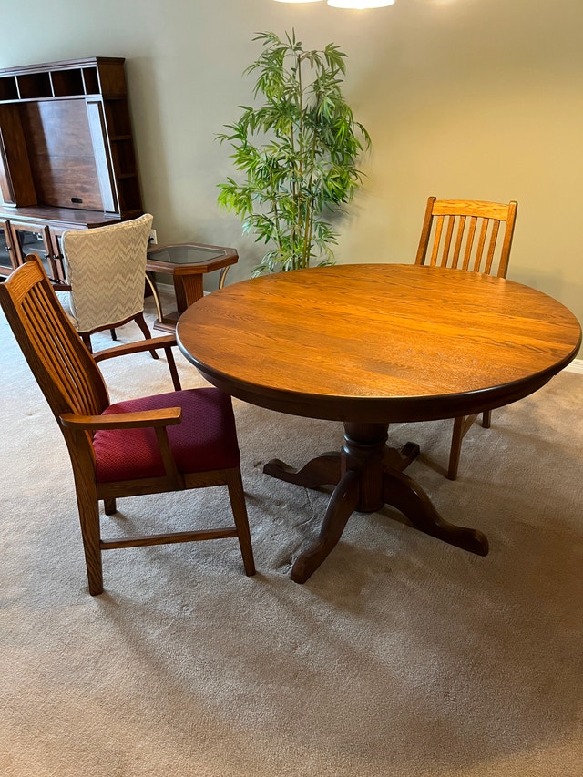 Solid Oak Dining Table + 6 Chairs