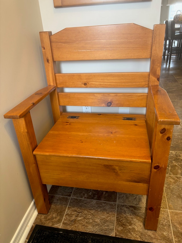 Solid Wood Deacons Chair