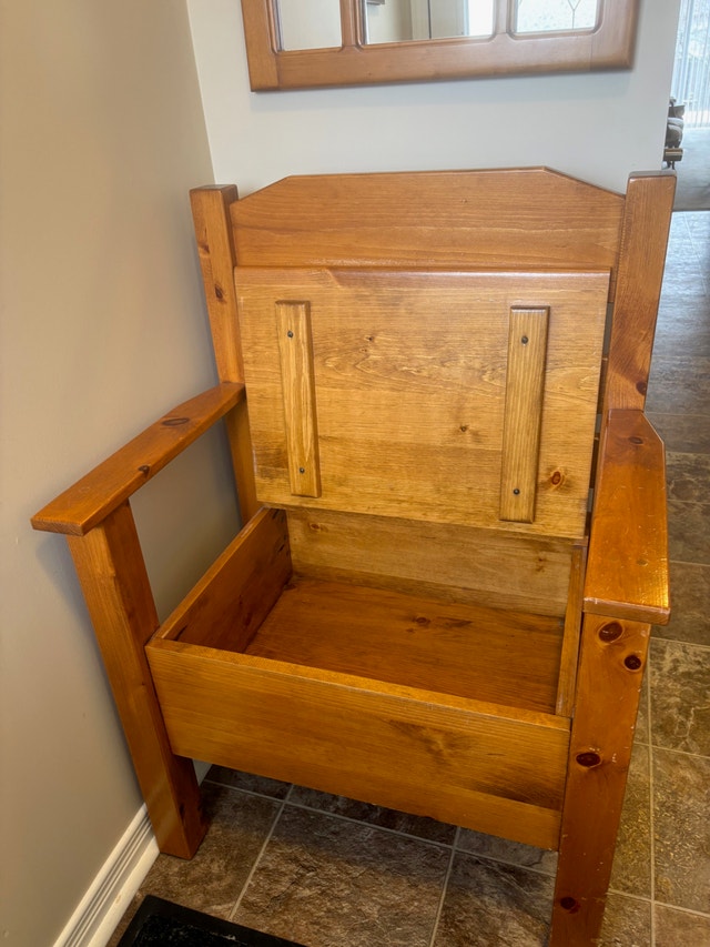 Solid Wood Deacons Chair - photo 2