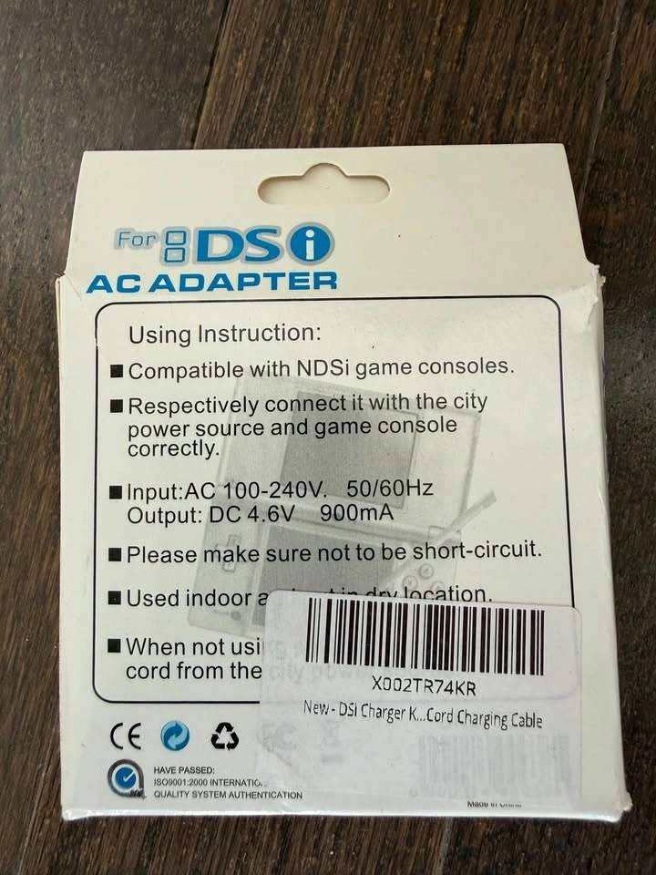 Nintendo DSi Charger + 4 Stylus Pens Bundle - photo 2