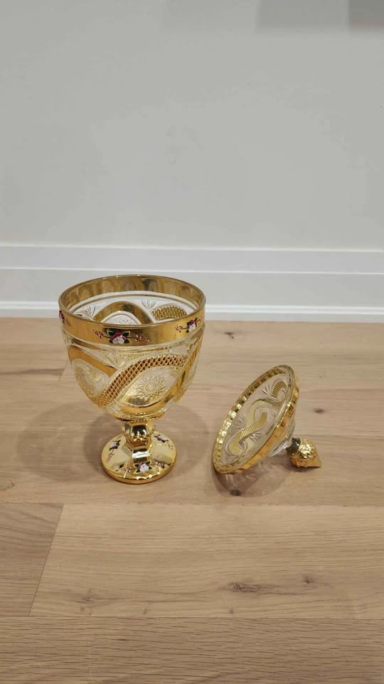Golden storage jar - photo 3