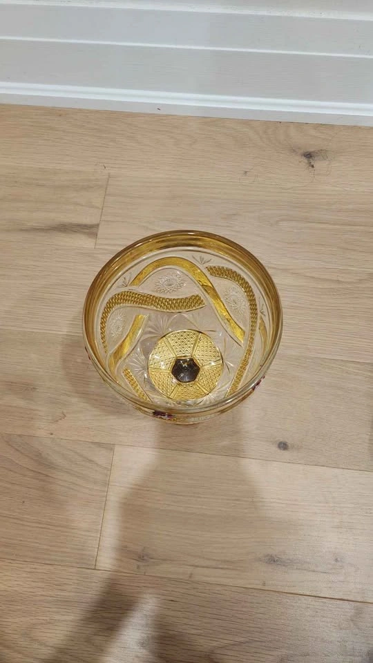 Golden storage jar - photo 4
