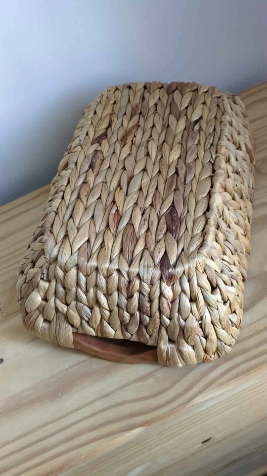 Wicker basket with wooden handles - photo 2