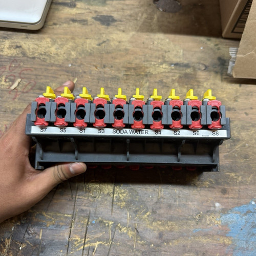 Cailus CB-06 Manual Valve Manifold Block Assembly for Water Medi