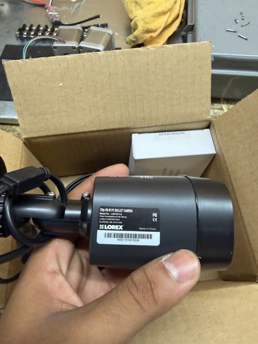 Lorex LBV5111C 720p Wired CCTV Bullet Camera IR Night Vision - photo 2