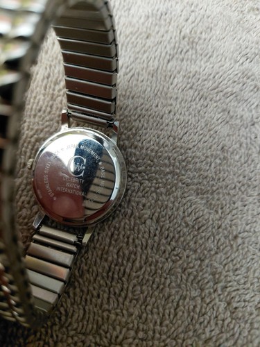 Vintage Quartz Watches - Timex, Celebrity, Chrome - Lot of 3 - photo 4