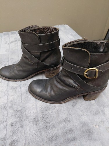 FIORENTINI & BAKER ITALY WOMEN'S BLACK LEATHER ANKLE STRAP BOOTS - photo 2