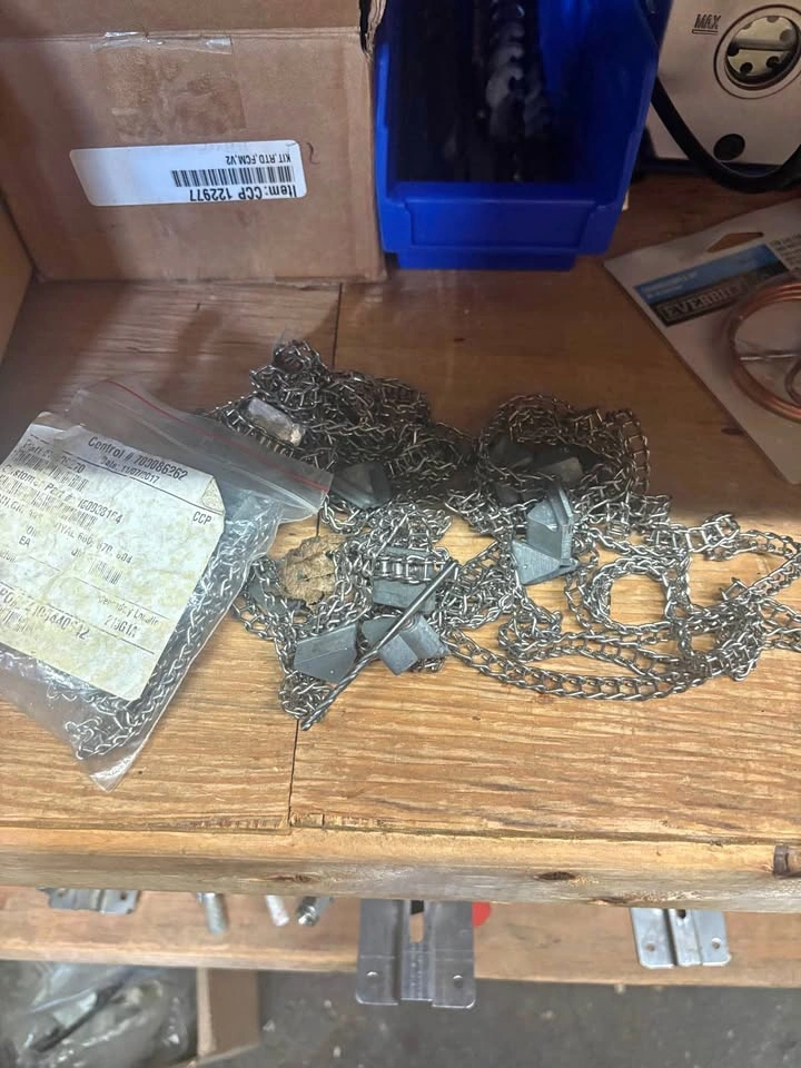 Vending machine chains