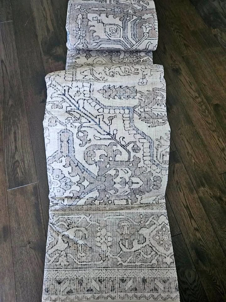 9x12 Vintage area Rug Brand New