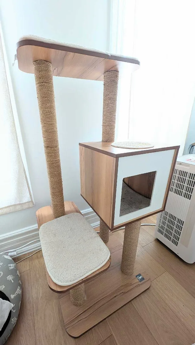 Vesper Cat Condo image indicator(2)