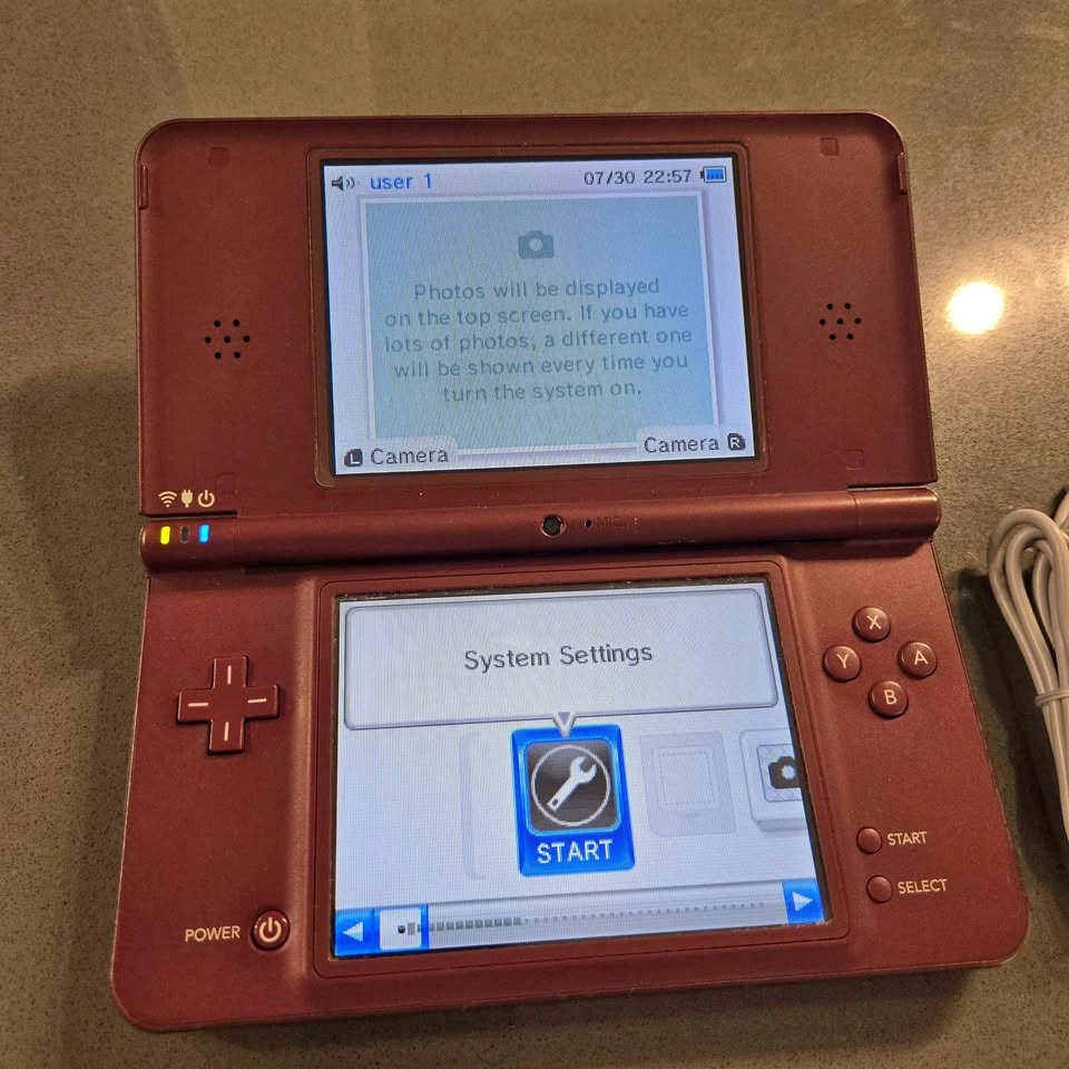 Nintendo DSi XL. Clean, good condition. Stylus, charger inc.