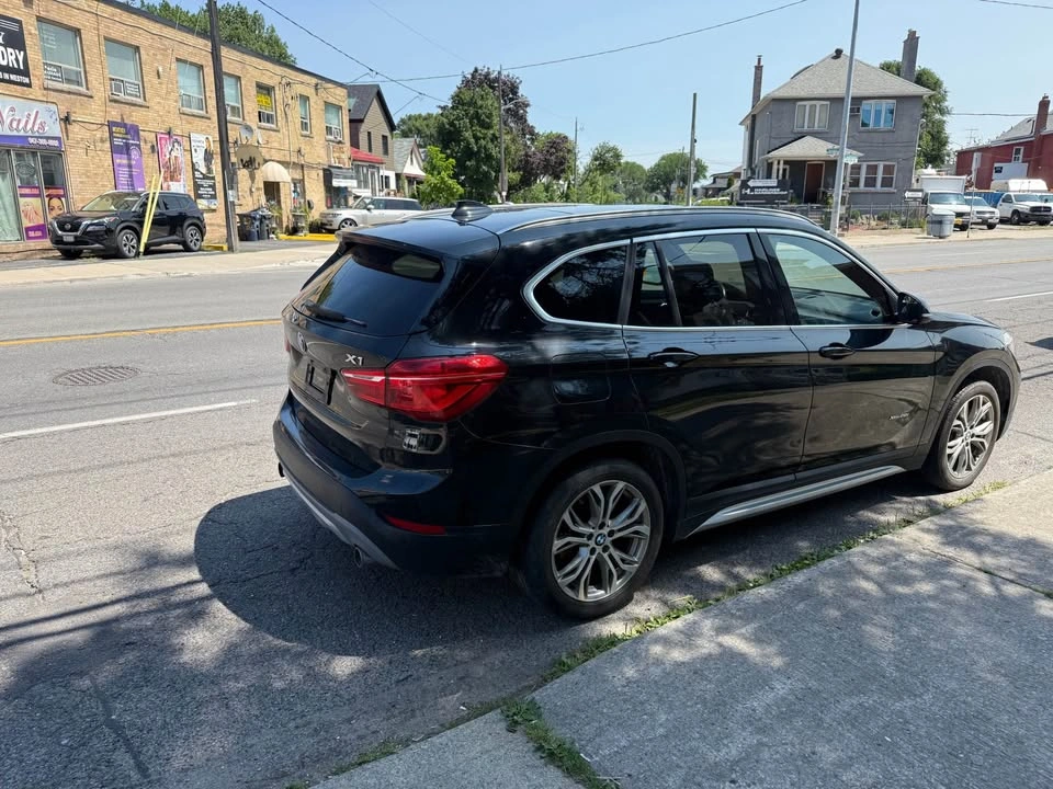 2017 BMW X1 - photo 5