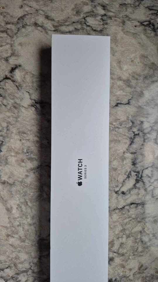 Apple Watch Series 3 42mm Black - photo 4