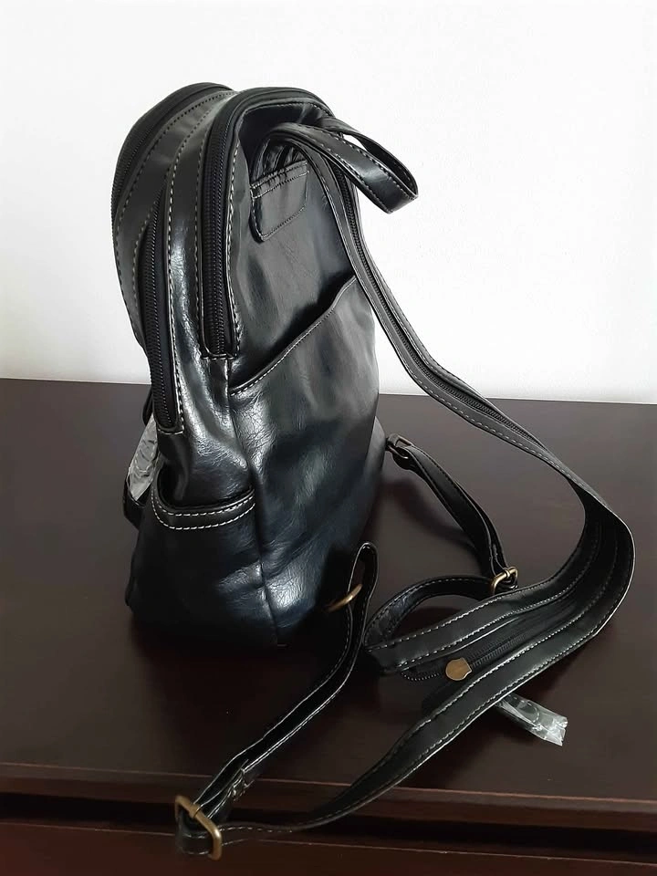 Brand New Via Roma Black small backpack purse - photo 4