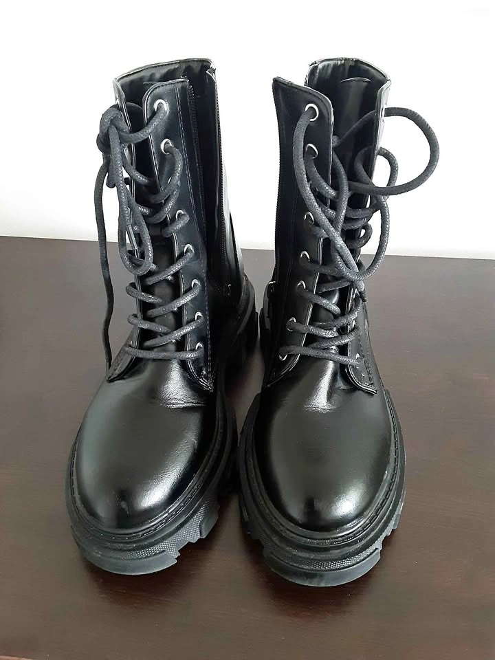 Black Chunky Boots Size 6
