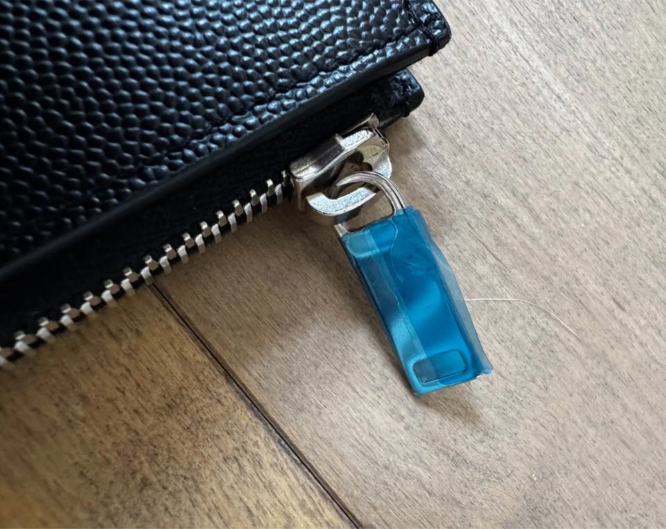 Saint Laurent YSL Leather Clutch/Document Holder - photo 3