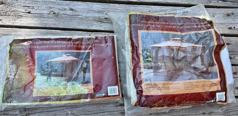 10x10 Gazebo Mosquito net & solid side panel