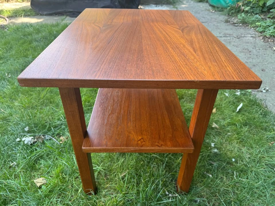 Refinished Mid-Century Teak Side Table – Made in Canada - photo 5