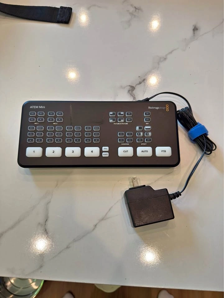 Blackmagic Design ATEM Mini HDMI Live Stream Switcher
