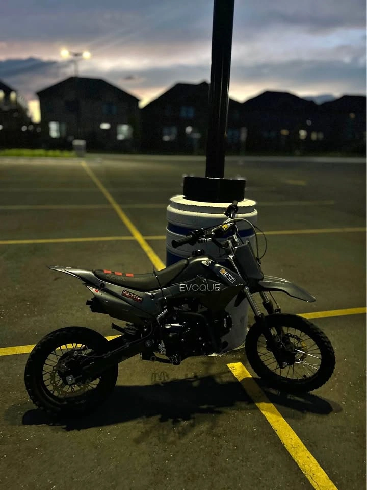 Upgraded Evoque VQ125R 2025 Dirtbike