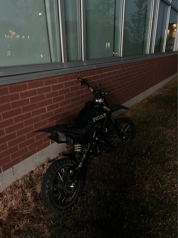 Upgraded Evoque VQ125R 2025 Dirtbike - photo 2