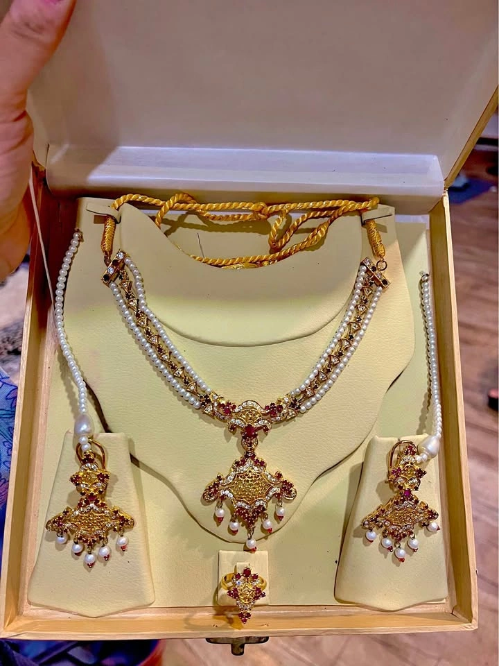 Real Silver-Gold plated and Red Stone Jewelry Set