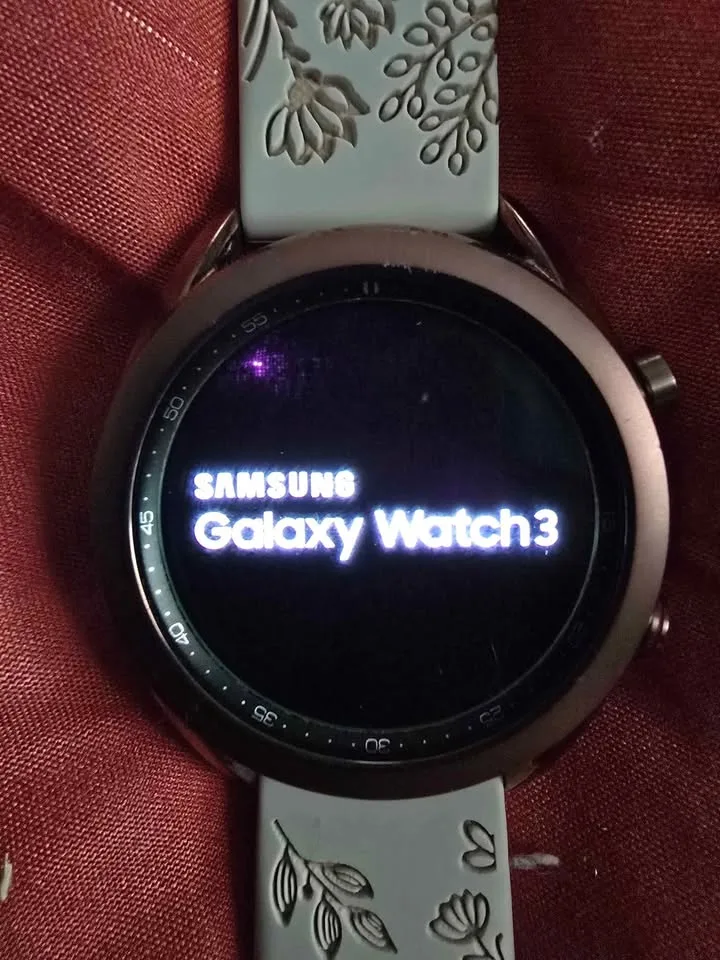 Samsung Galaxy Watch 3 Rose Gold image indicator(2)