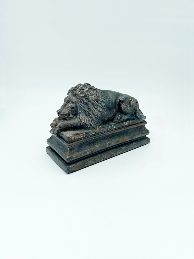 Decorative Lion Storage Box