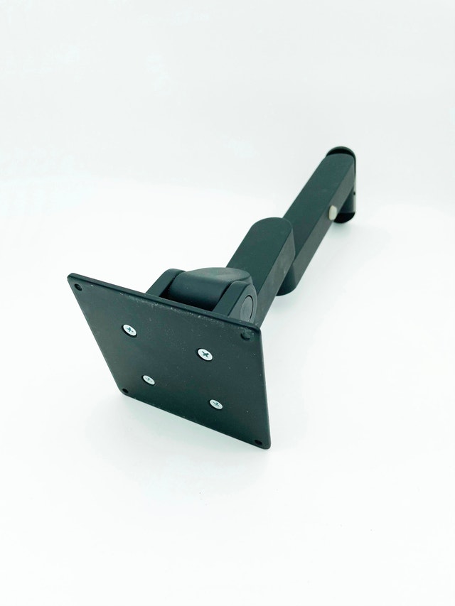 Heavy Duty Articulated Wall Mount for Monitor or TV - photo 2