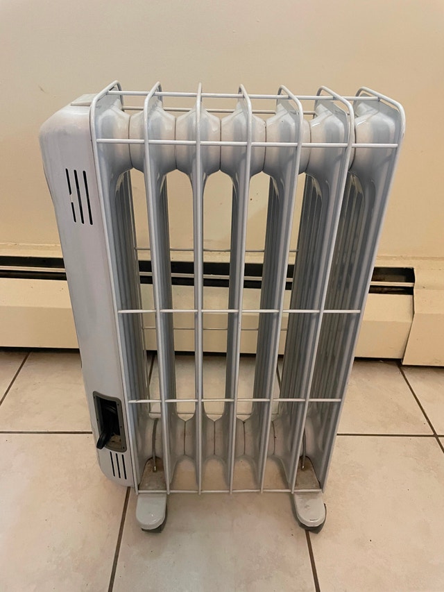 Duracraft Portable Oil-Filled Radiator Heater - photo 2