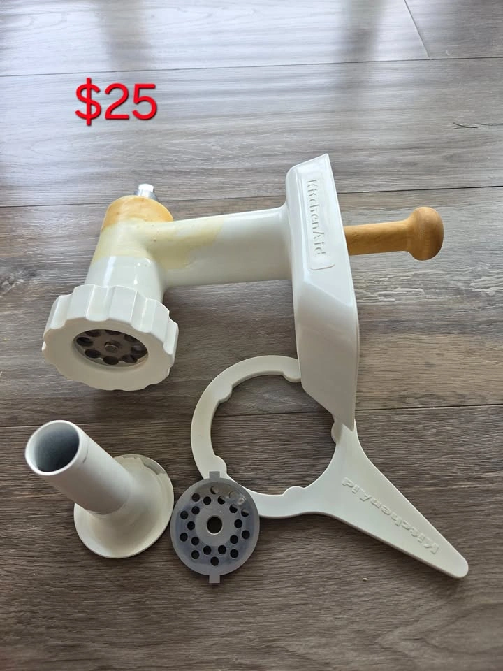 KitchenAid Slicer/Shredder and Food Grinder Attachments