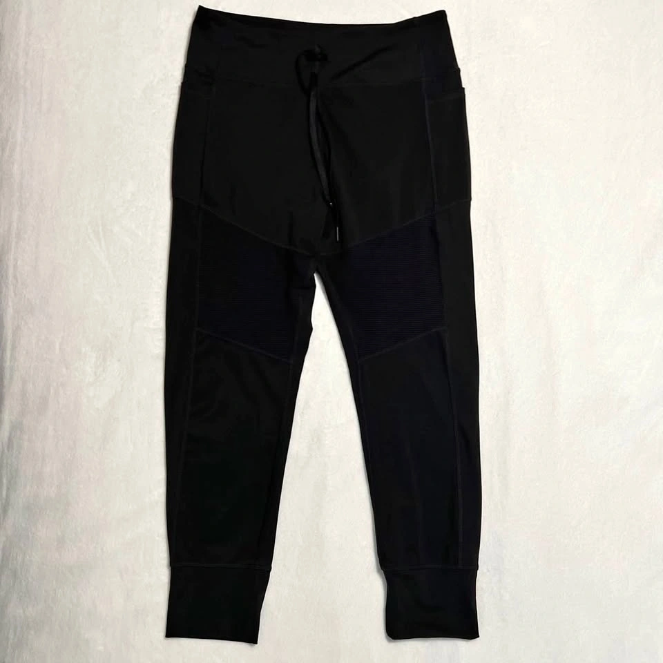 Women Black WALKPOP Jogger, Cuffed Bottoms size M