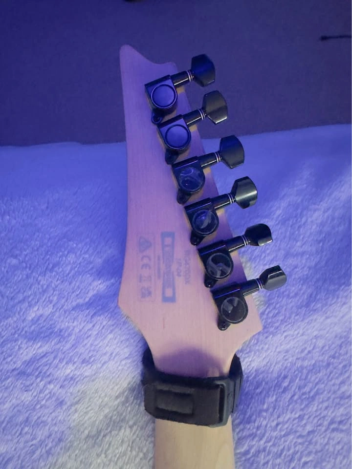 Ibanez RG470DX electric guitar - photo 4