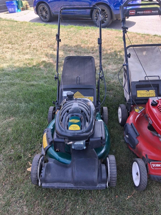 Toro and Yardworks Lawnmowers - photo 3