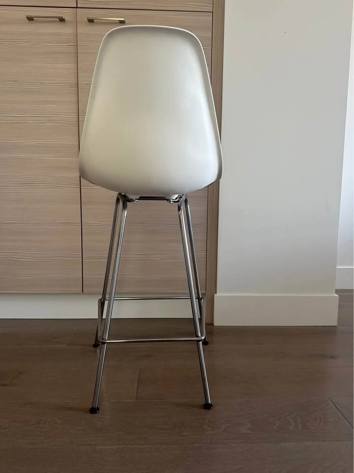 Eames Molded Plastic Bar Stool - photo 4