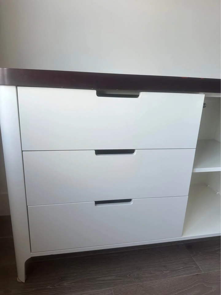 3-Drawer Dresser with Side Cabinet - photo 3