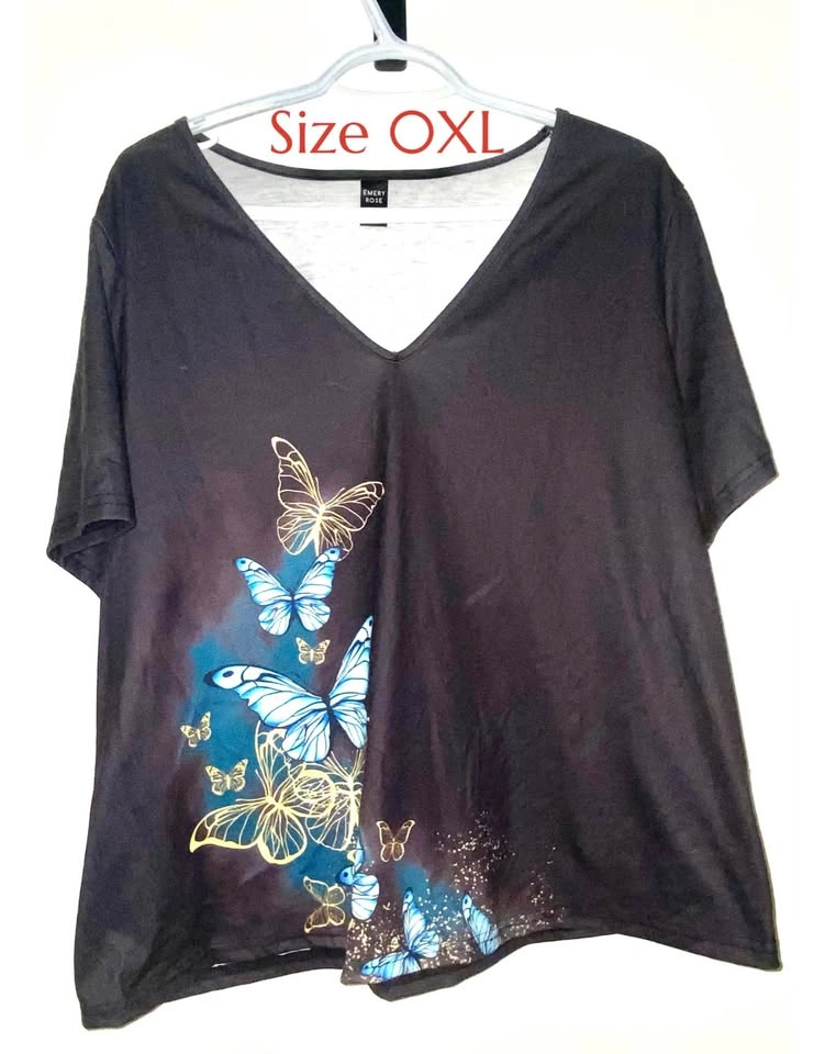 Women’s Clothing - photo 2