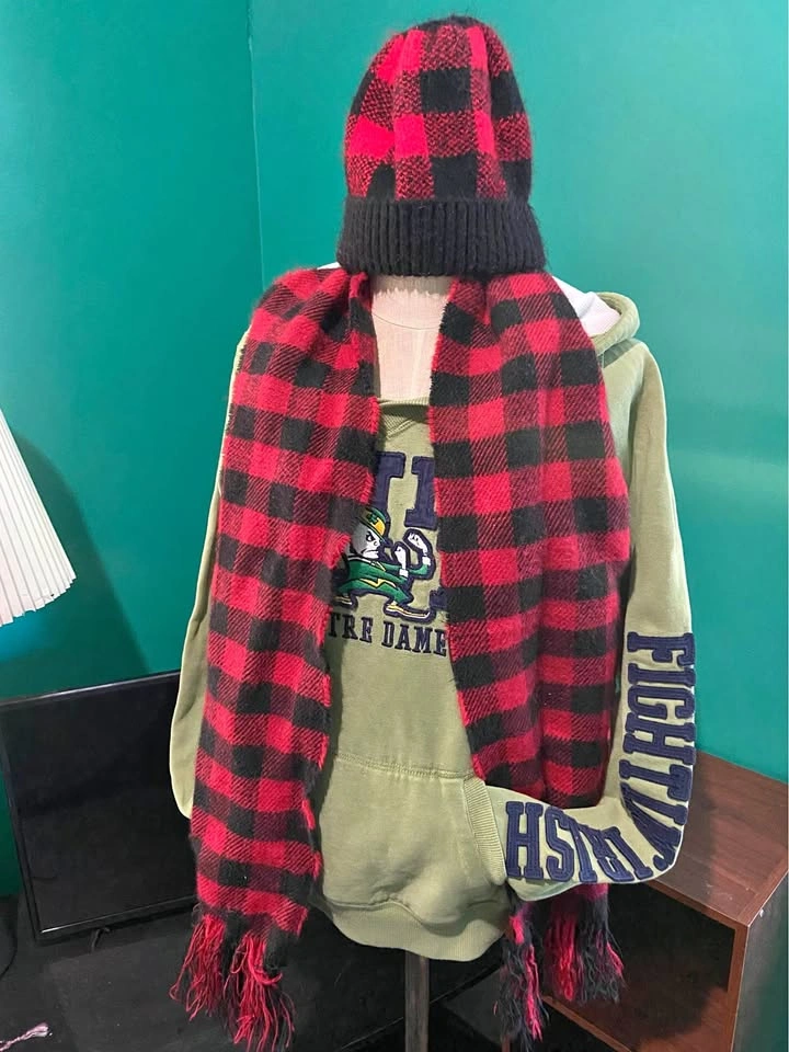 Matching Hat & Scarf