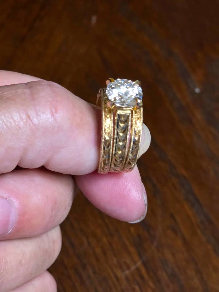 Engagement and Wedding Rings - photo 5