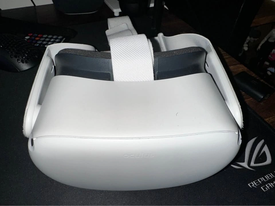 Oculus quest 2 - photo 3