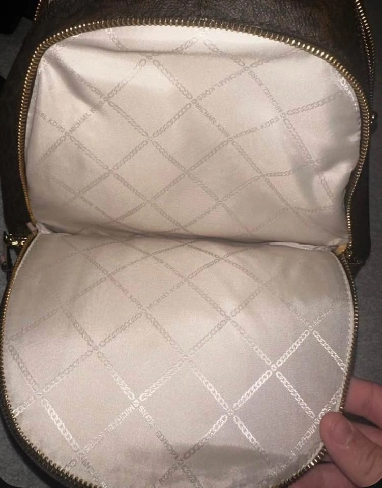 Michael Kors backpack - photo 3