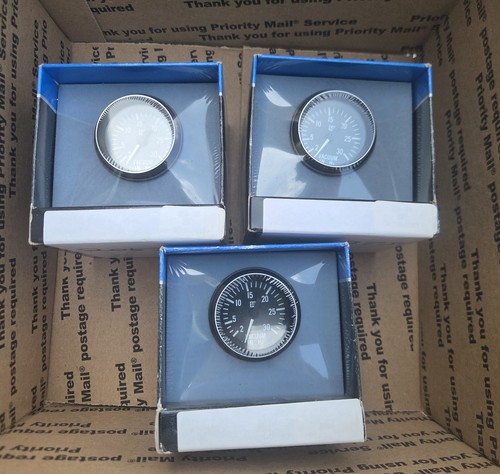 Lot Of 3 Vacuum Gauges