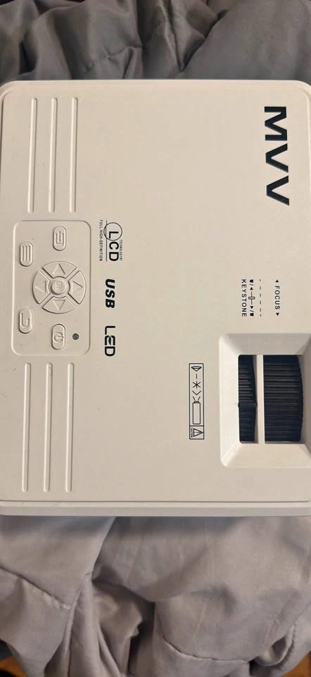 MVV LCD Projector