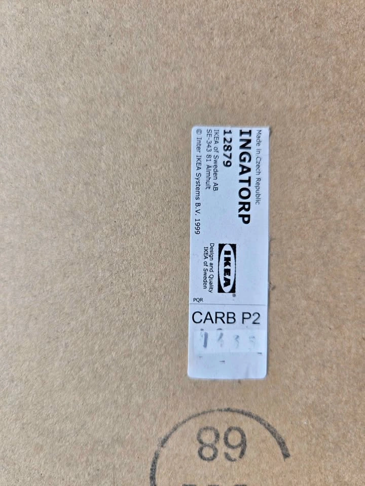 IKEA extendable dining table - photo 2