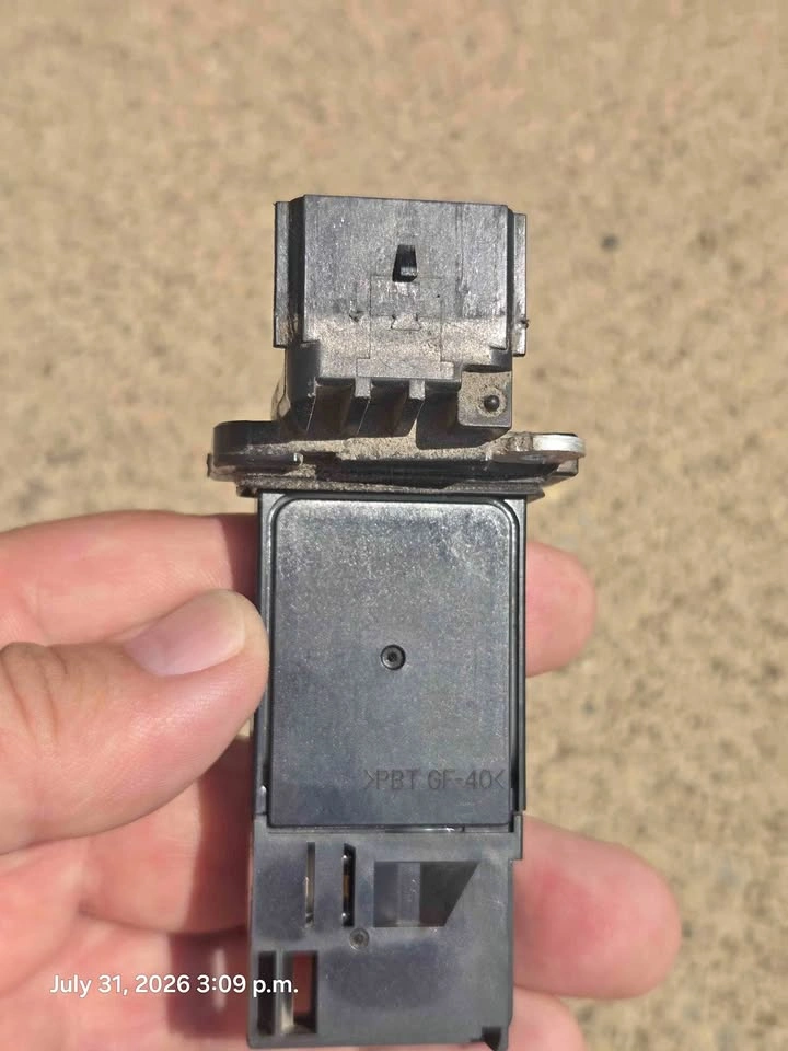 Mass Air Flow Sensor - GM (23262343)