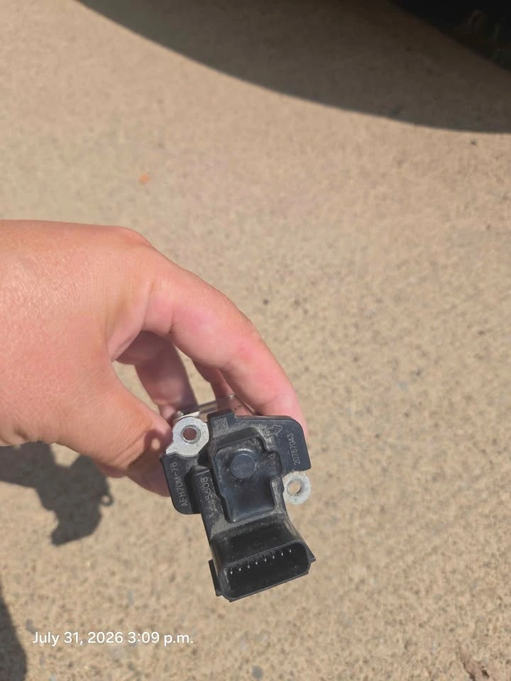 Mass Air Flow Sensor - GM (23262343) - photo 3